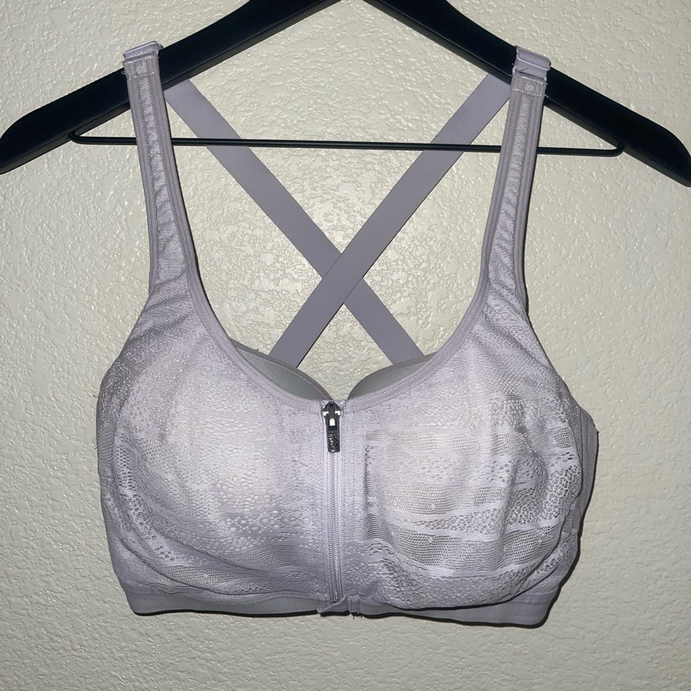 Victoria secret size 34DDD